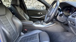 2021 (21) BMW 3 SERIES 330e M Sport 4dr Saloon 5285519