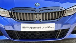 2021 (21) BMW 3 SERIES 330e M Sport 4dr Saloon 5285571
