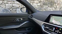 2021 (21) BMW 3 SERIES 330e M Sport 4dr Saloon 5285529