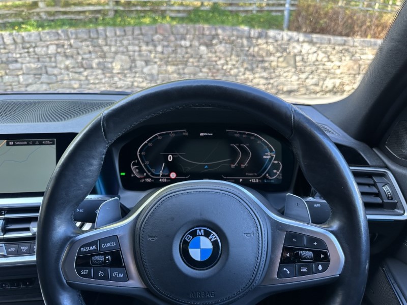 2021 (21) BMW 3 SERIES 330e M Sport 4dr Saloon  5285568