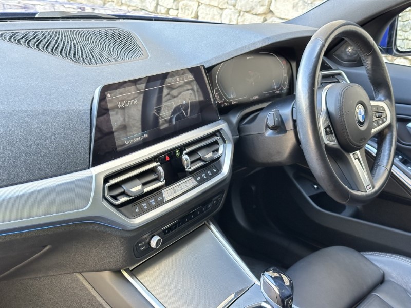 2021 (21) BMW 3 SERIES 330e M Sport 4dr Saloon  5285544