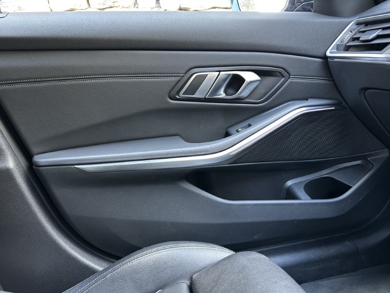 2021 (21) BMW 3 SERIES 320i M Sport Touring  5244335