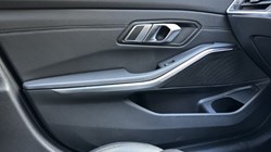 2021 (21) BMW 3 SERIES 320i M Sport Touring 5244335