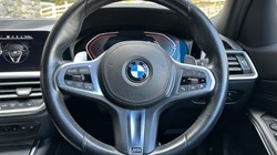 2021 (21) BMW 3 SERIES 320i M Sport Touring 5244328