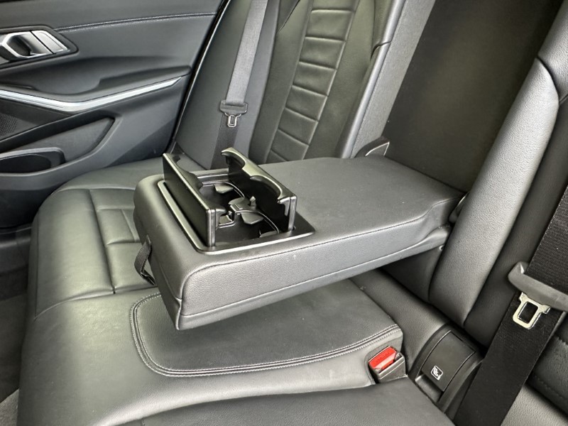 2021 (21) BMW 3 SERIES 320i M Sport Touring  5244356