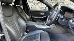 2021 (21) BMW 3 SERIES 320i M Sport Touring 5244322