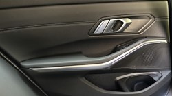 2021 (21) BMW 3 SERIES 320i M Sport Touring 5244325