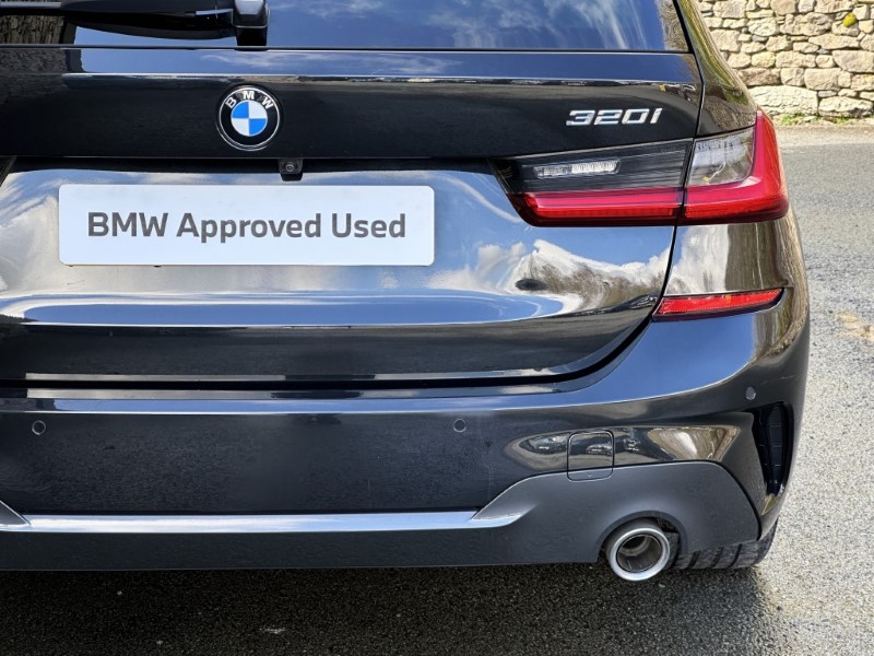 2021 (21) BMW 3 SERIES 320i M Sport Touring  5244315
