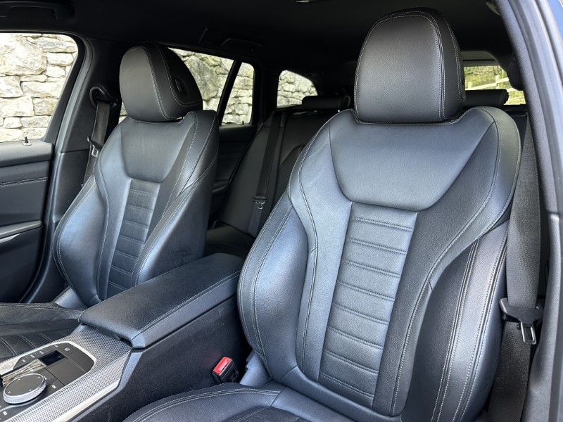 2021 (21) BMW 3 SERIES 320i M Sport Touring  5244349