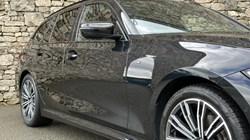 2021 (21) BMW 3 SERIES 320i M Sport Touring 5244379