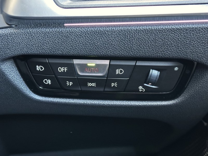 2021 (21) BMW 3 SERIES 320i M Sport Touring  5244337