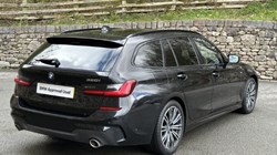 2021 (21) BMW 3 SERIES 320i M Sport Touring 5244380