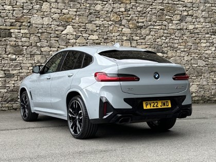 2022 (22) BMW X4 xDrive M40i MHT 5dr