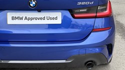 2020 (70) BMW 3 SERIES 320d MHT M Sport 5dr Touring 5250400
