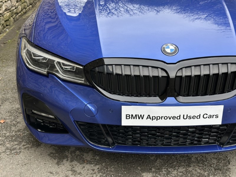2020 (70) BMW 3 SERIES 320d MHT M Sport 5dr Touring  5250425