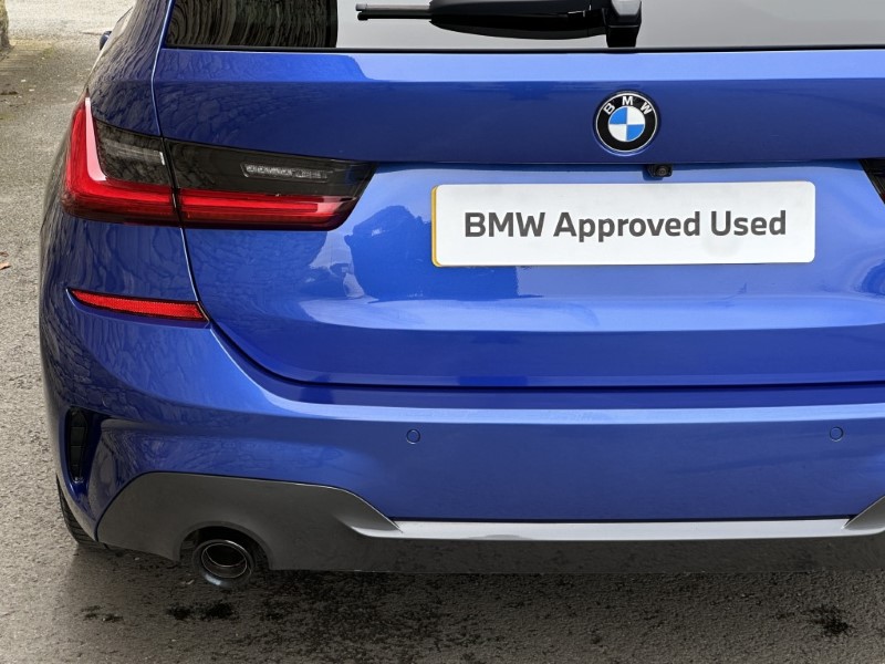 2020 (70) BMW 3 SERIES 320d MHT M Sport 5dr Touring  5250399