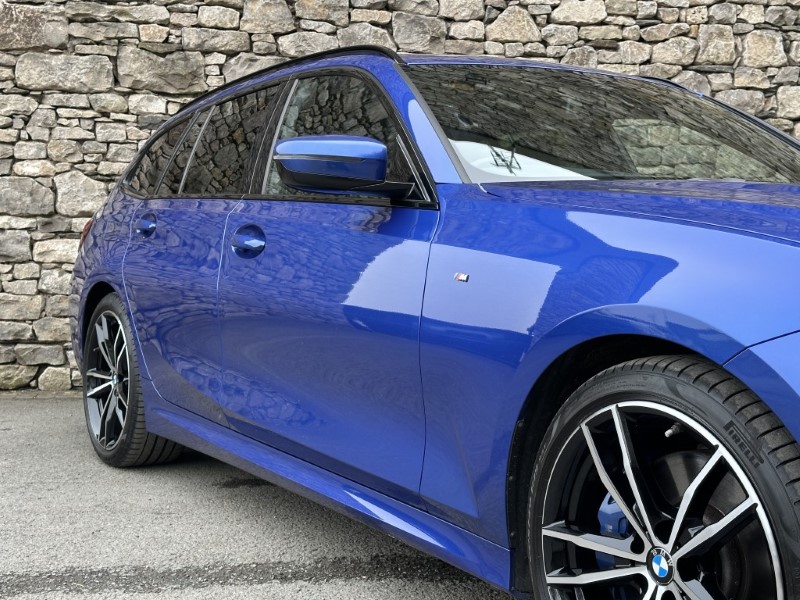 2020 (70) BMW 3 SERIES 320d MHT M Sport 5dr Touring  5255273