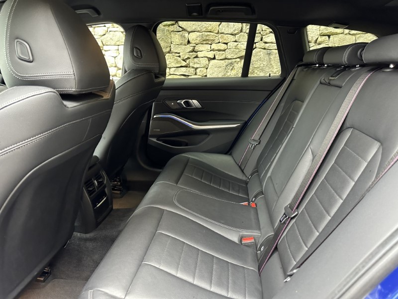 2020 (70) BMW 3 SERIES 320d MHT M Sport 5dr Touring  5250428