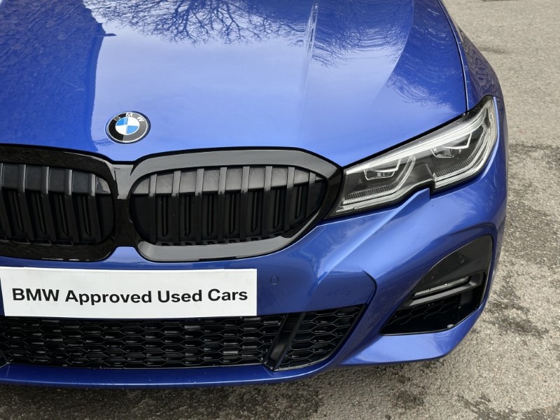 2020 (70) BMW 3 SERIES 320d MHT M Sport 5dr Touring  5250426
