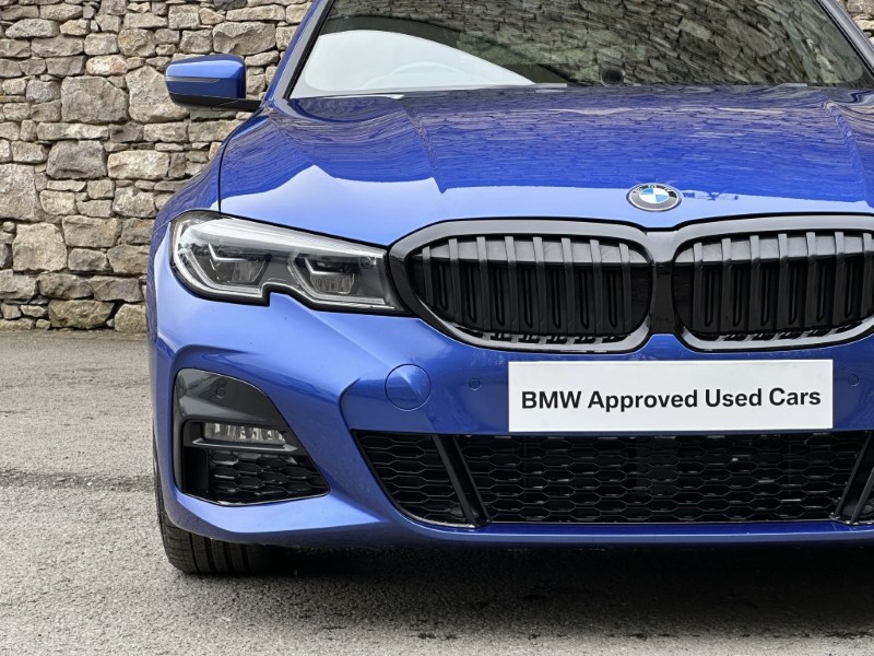 2020 (70) BMW 3 SERIES 320d MHT M Sport 5dr Touring  5250458