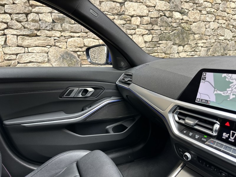 2020 (70) BMW 3 SERIES 320d MHT M Sport 5dr Touring  5250416