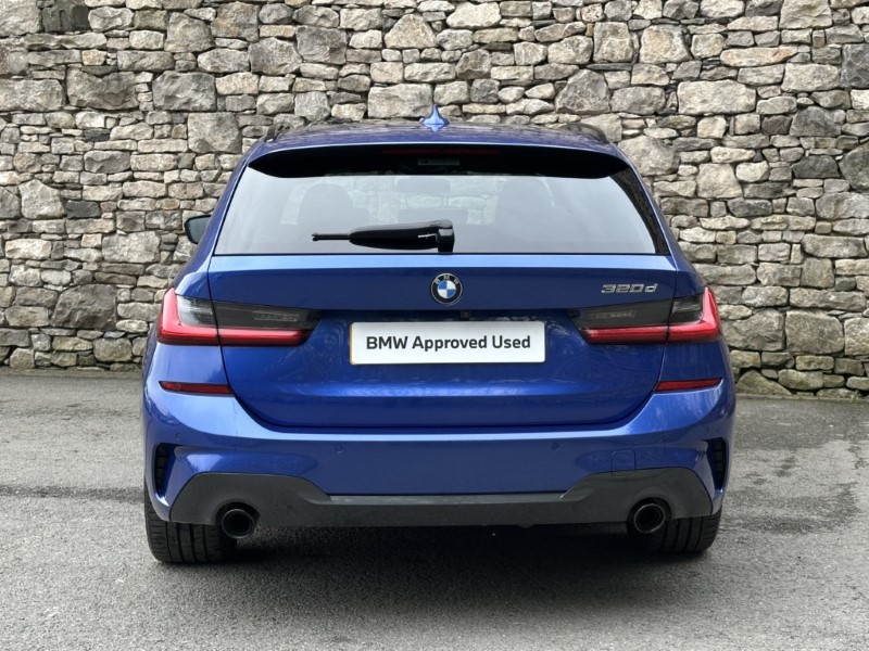 2020 (70) BMW 3 SERIES 320d MHT M Sport 5dr Touring  5250436