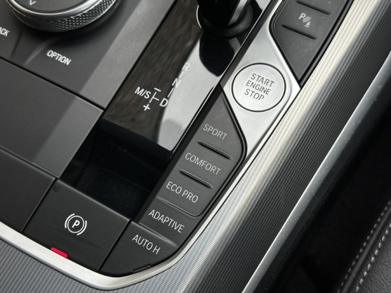 2020 (70) BMW 3 SERIES 320d MHT M Sport 5dr Touring  5250415