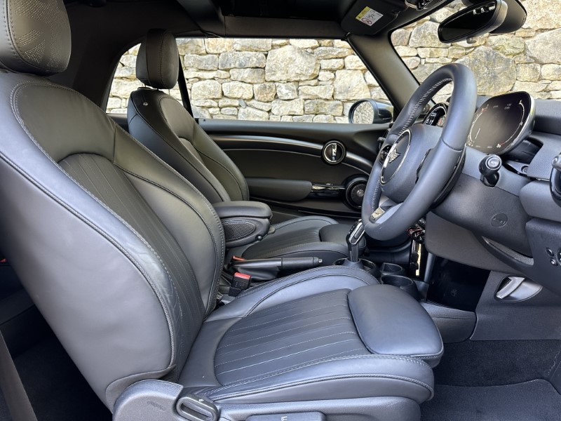 2023 (73) MINI CONVERTIBLE 2.0 Cooper S Exclusive 2dr 5266328