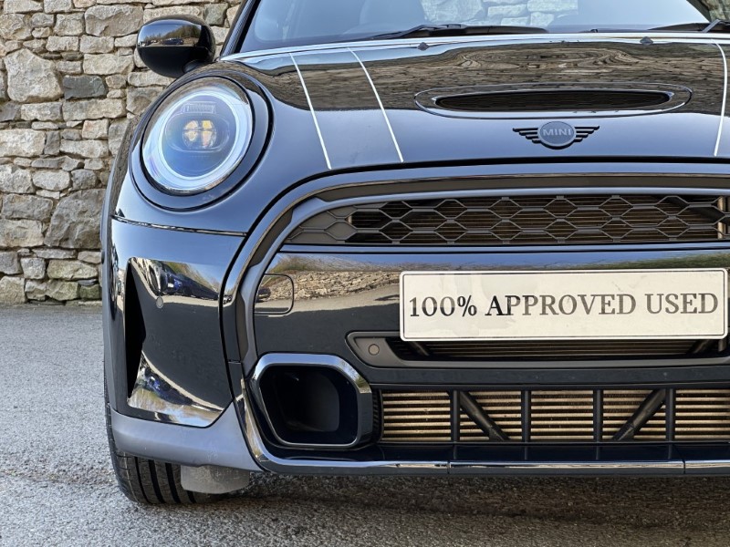 2023 (73) MINI CONVERTIBLE 2.0 Cooper S Exclusive 2dr 5266384