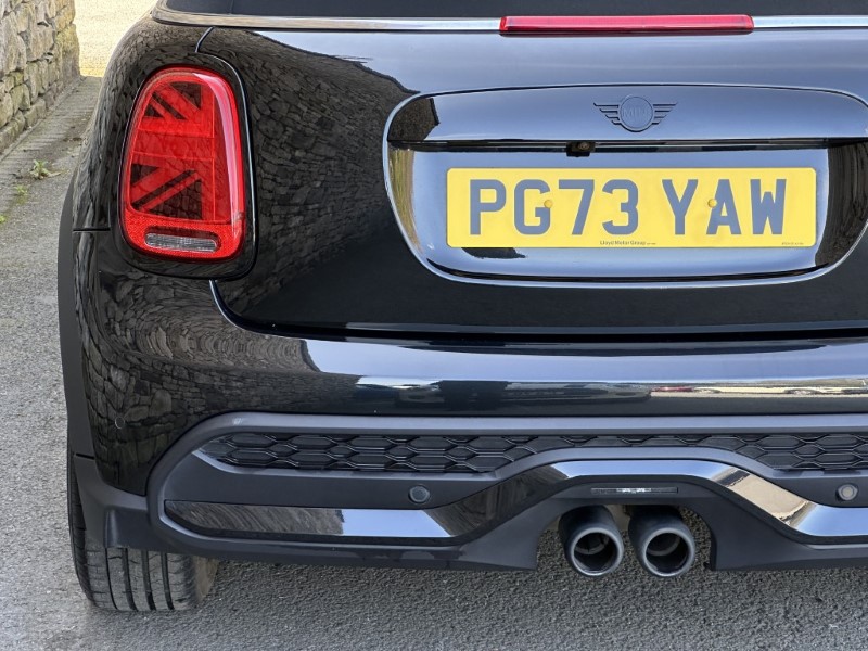 2023 (73) MINI CONVERTIBLE 2.0 Cooper S Exclusive 2dr 5266333