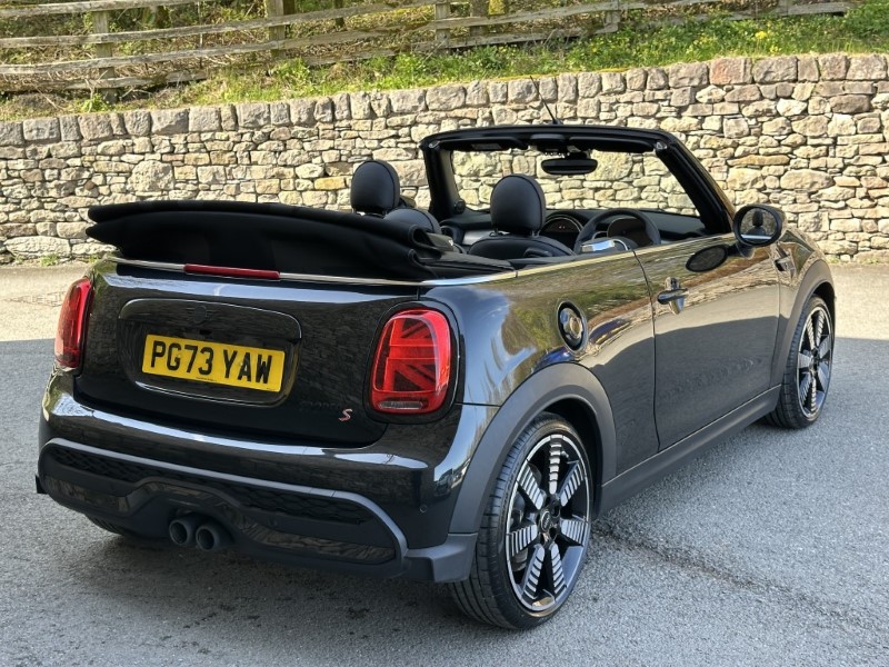 2023 (73) MINI CONVERTIBLE 2.0 Cooper S Exclusive 2dr 5266393