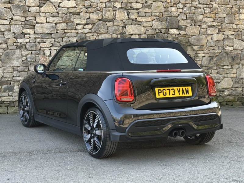 2023 (73) MINI CONVERTIBLE 2.0 Cooper S Exclusive 2dr 5266367