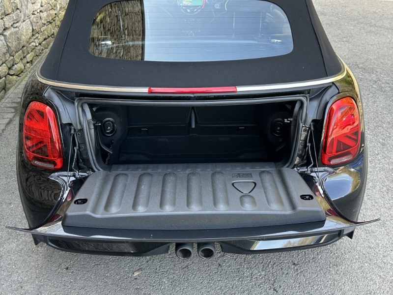 2023 (73) MINI CONVERTIBLE 2.0 Cooper S Exclusive 2dr 5266336