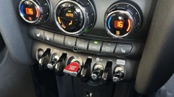 2023 (72) MINI HATCHBACK 1.5 Cooper Classic 3dr Auto 5264716