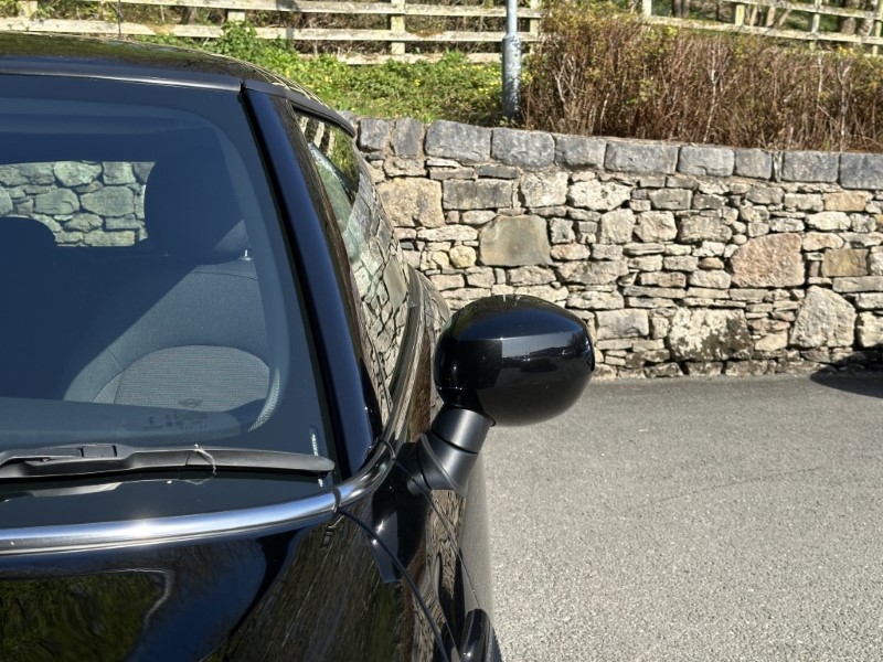 2023 (72) MINI HATCHBACK 1.5 Cooper Classic 3dr Auto 5264739