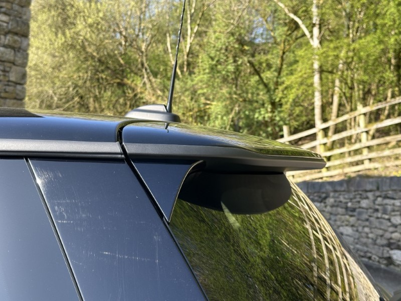 2023 (72) MINI HATCHBACK 1.5 Cooper Classic 3dr Auto 5264740