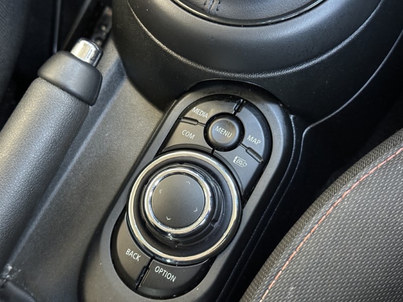 2023 (72) MINI HATCHBACK 1.5 Cooper Classic 3dr Auto 5264713