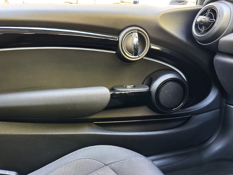 2023 (72) MINI HATCHBACK 1.5 Cooper Classic 3dr Auto 5264715