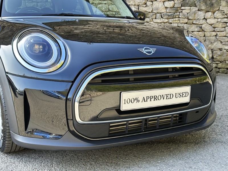 2023 (72) MINI HATCHBACK 1.5 Cooper Classic 3dr Auto 5264750