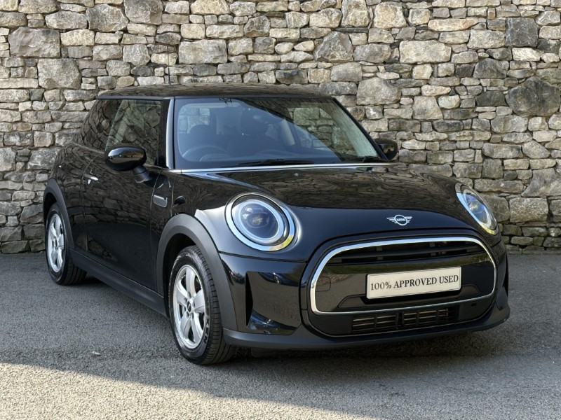 2023 (72) MINI HATCHBACK 1.5 Cooper Classic 3dr Auto