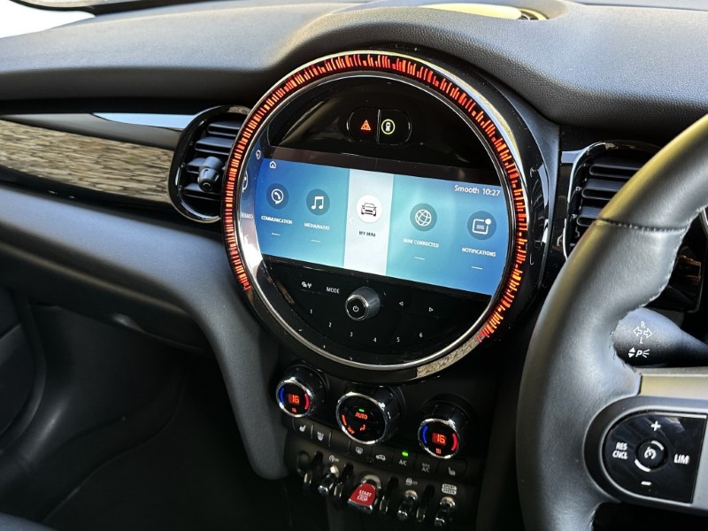 2023 (72) MINI HATCHBACK 1.5 Cooper Classic 3dr Auto 5264746