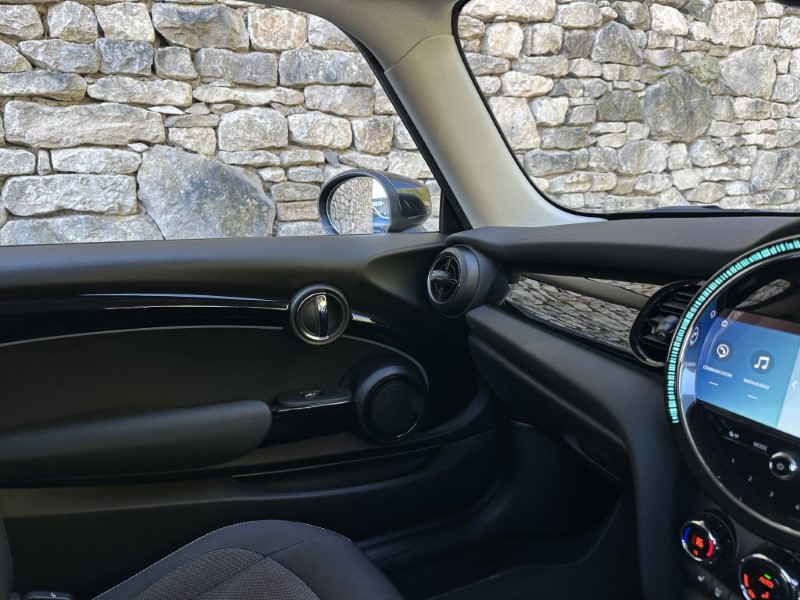 2023 (72) MINI HATCHBACK 1.5 Cooper Classic 3dr Auto 5264714