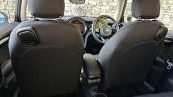 2023 (72) MINI HATCHBACK 1.5 Cooper Classic 3dr Auto 5264737