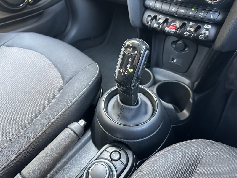 2023 (72) MINI HATCHBACK 1.5 Cooper Classic 3dr Auto 5266275