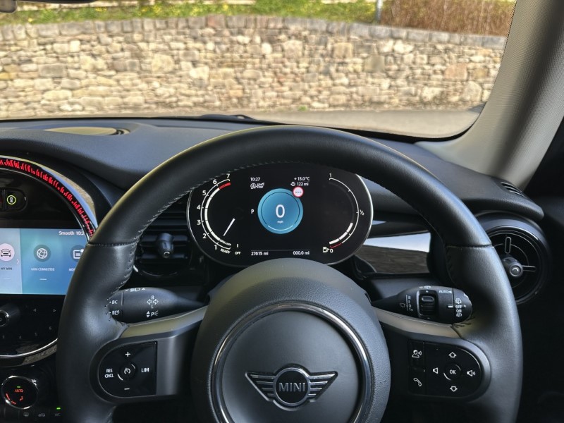 2023 (72) MINI HATCHBACK 1.5 Cooper Classic 3dr Auto 5264747