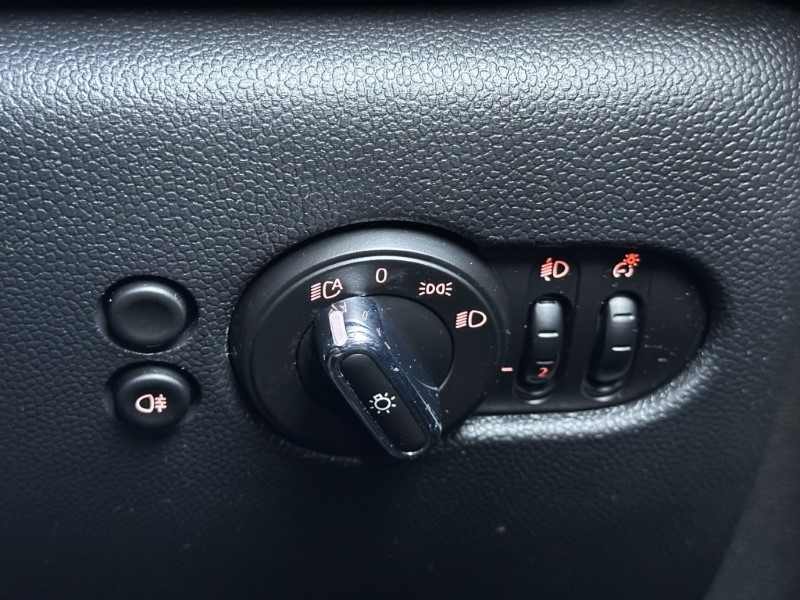 2023 (72) MINI HATCHBACK 1.5 Cooper Classic 3dr Auto 5264719