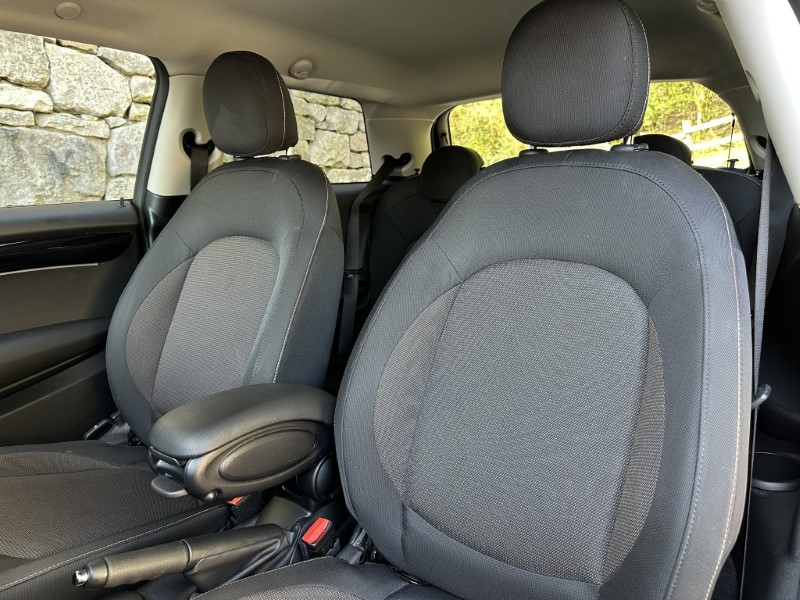 2023 (72) MINI HATCHBACK 1.5 Cooper Classic 3dr Auto 5264728