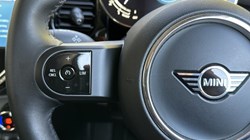 2023 (72) MINI HATCHBACK 1.5 Cooper Classic 3dr Auto 5264720