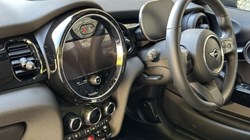 2023 (72) MINI HATCHBACK 1.5 Cooper Classic 3dr Auto 5264727