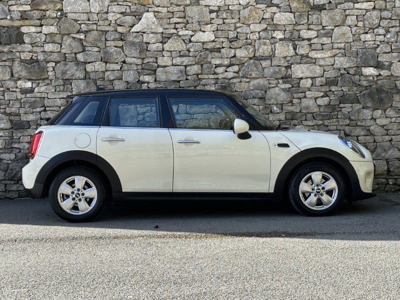 2018 (68) MINI HATCHBACK 1.5 Cooper II 5dr Auto 5282719